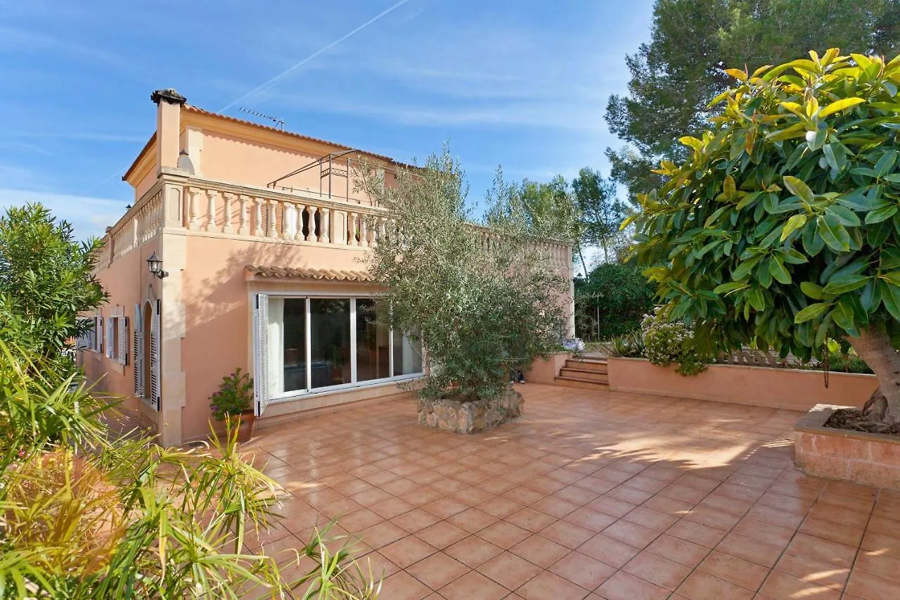 Villa Angela لوكماجور